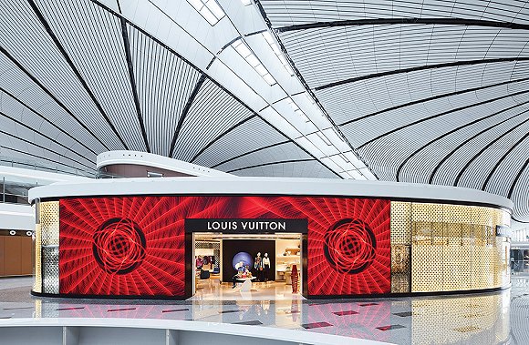 Louis Vuitton北京大兴机场店 图片来源：moodie davitt report